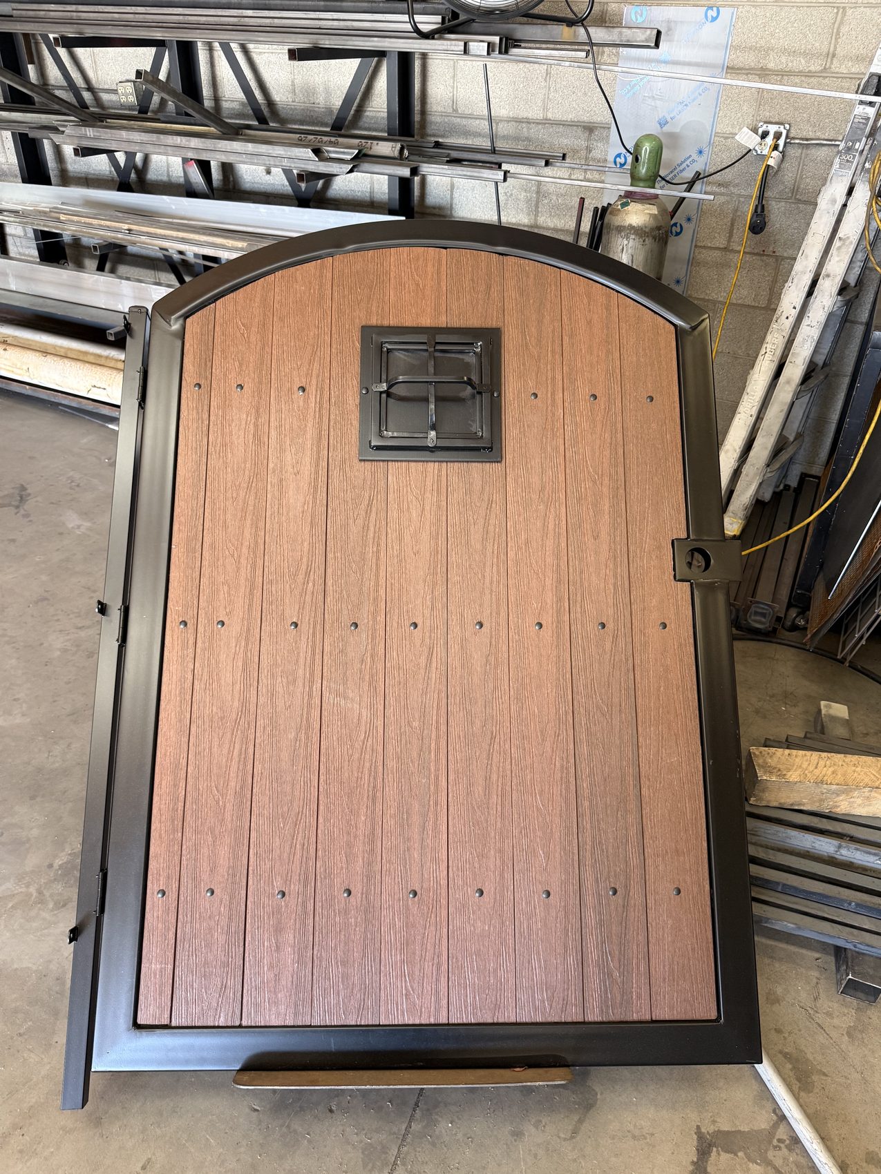 Arch Top Composite Single Entry Gate