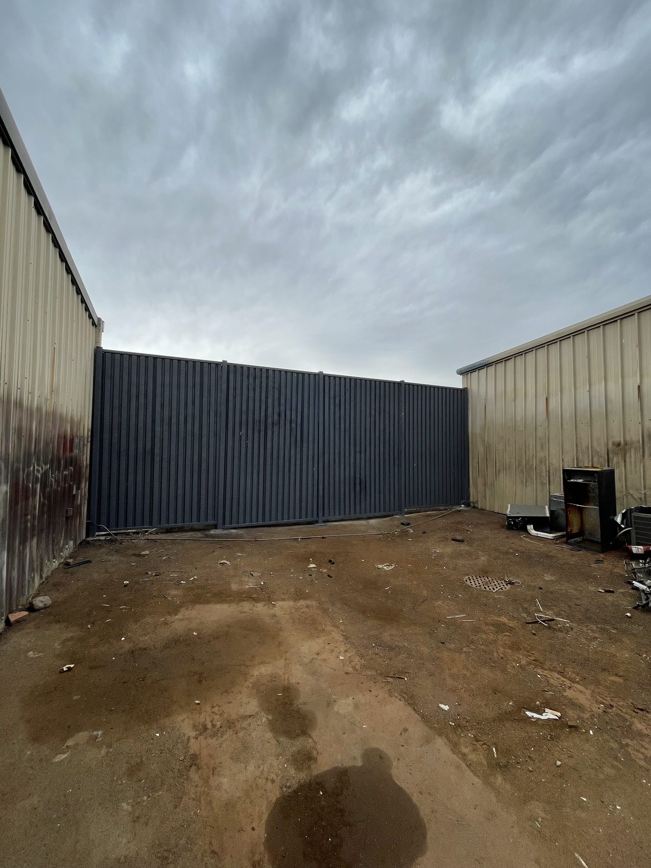 Corrugated 12' Wall